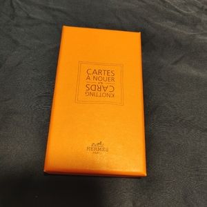 Hermes knotting cards